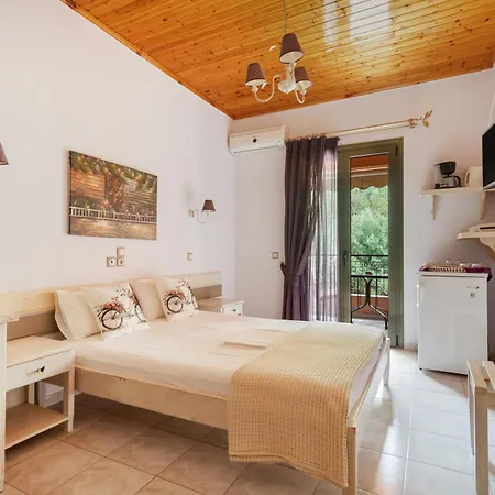 Guest house Nontas Homes 34 Kalamitsi (Lefkada)