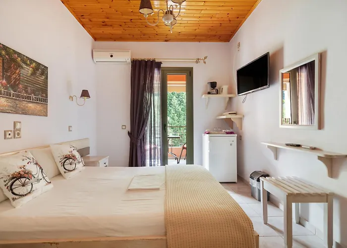 Nontas Homes 34 Pensjonat Kalamítsi